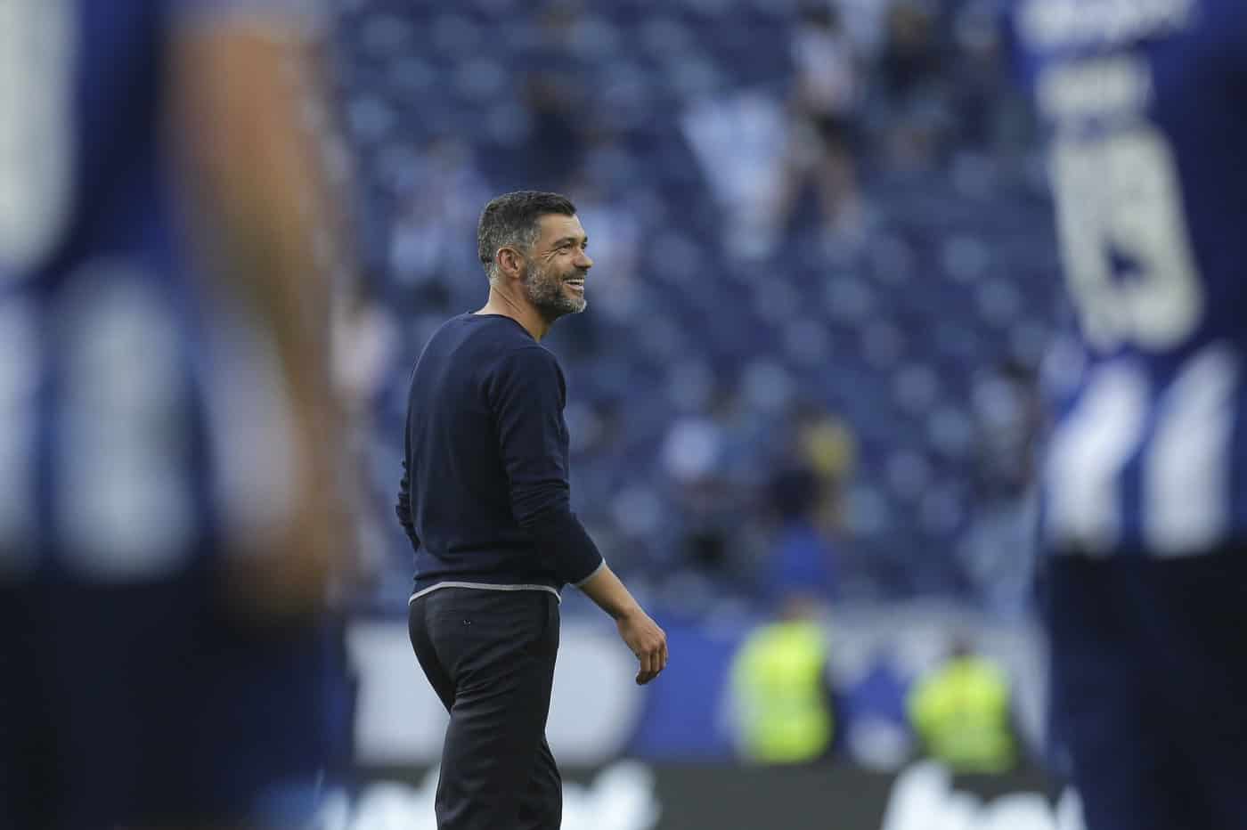 Sérgio Conceição diz que quer "ganhar títulos" independentemente do cenário