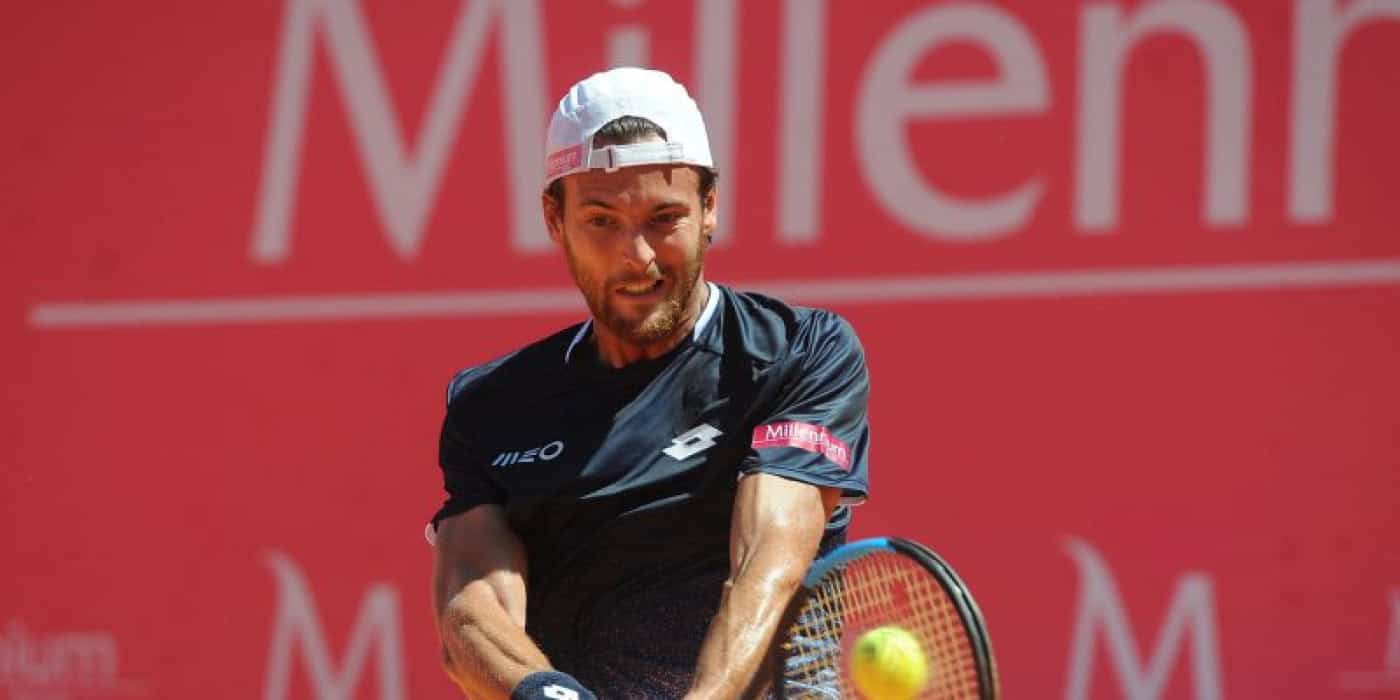 João Sousa avança em pares com vitória sobre vice-campeões do Open da Austrália
