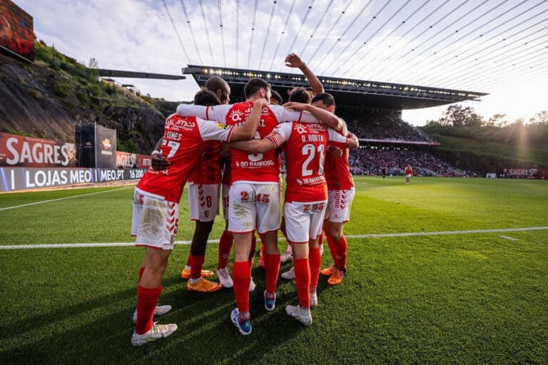 SC Braga vence 'dragão' e assegura 4.º lugar do campeonato