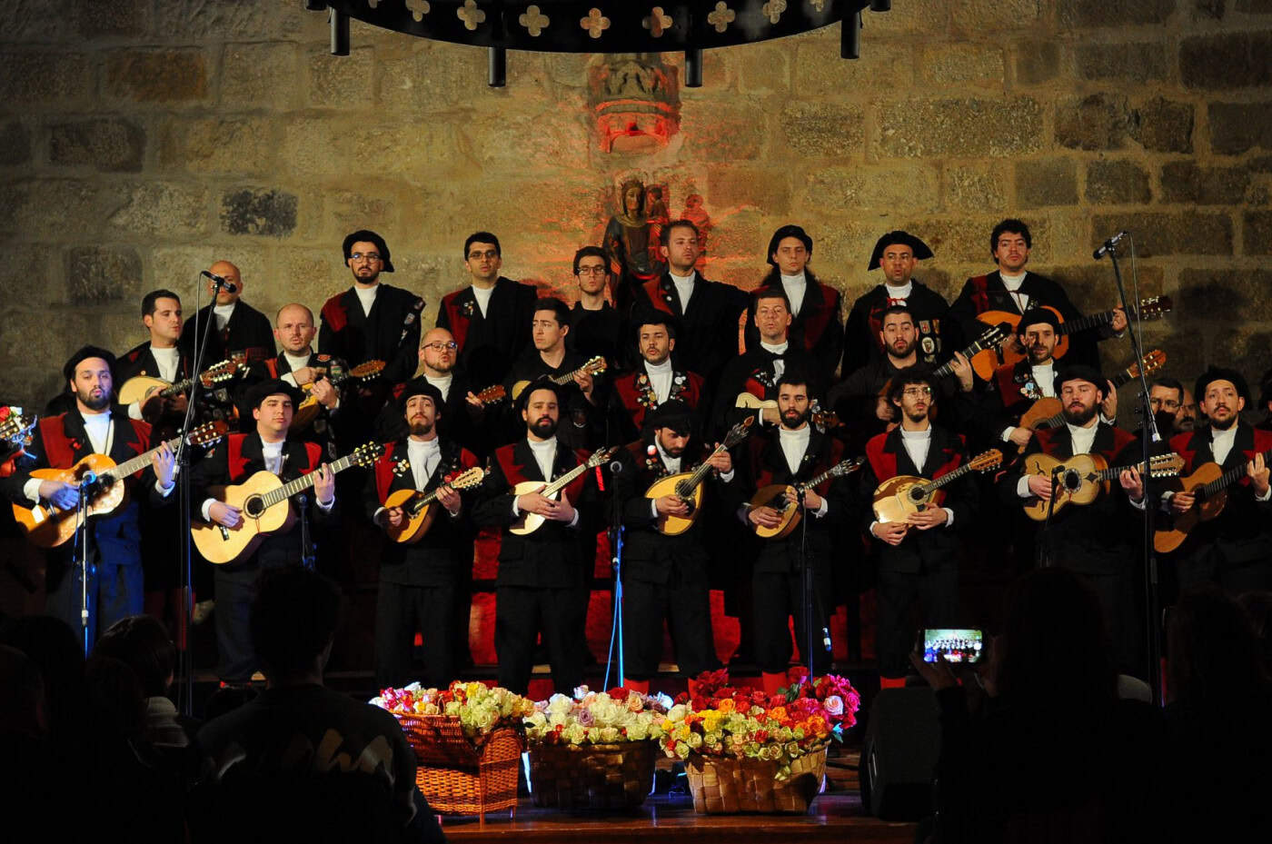 Serenata à cidade de Braga da Tuna Universitária do Minho regressa hoje à Sé