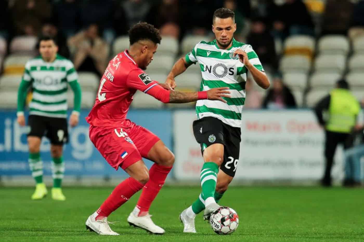 Gil Vicente perde em Alvalade e atira jogo do título para a próxima jornada