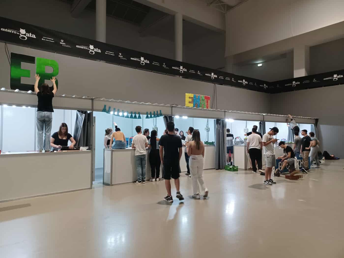 Venda de bilhetes para o Enterro da Gata a bom ritmo