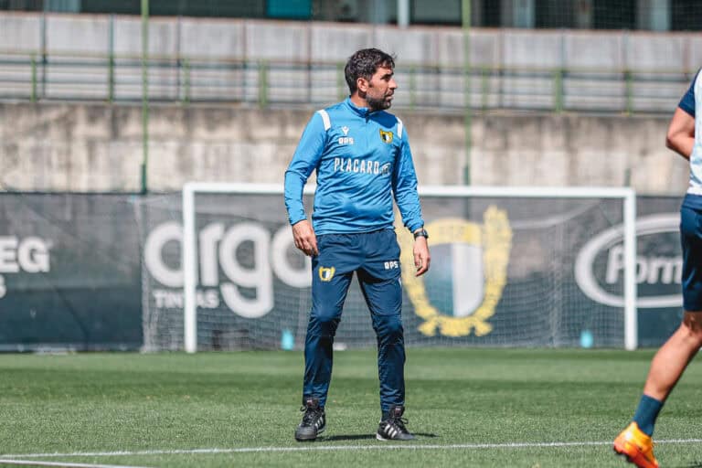 Rui Pedro Silva renova pelo FC Famalicão