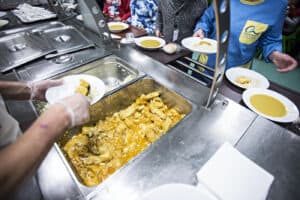 Empresas propõem refeições escolares com valores entre 4 e os 6 euros em Braga