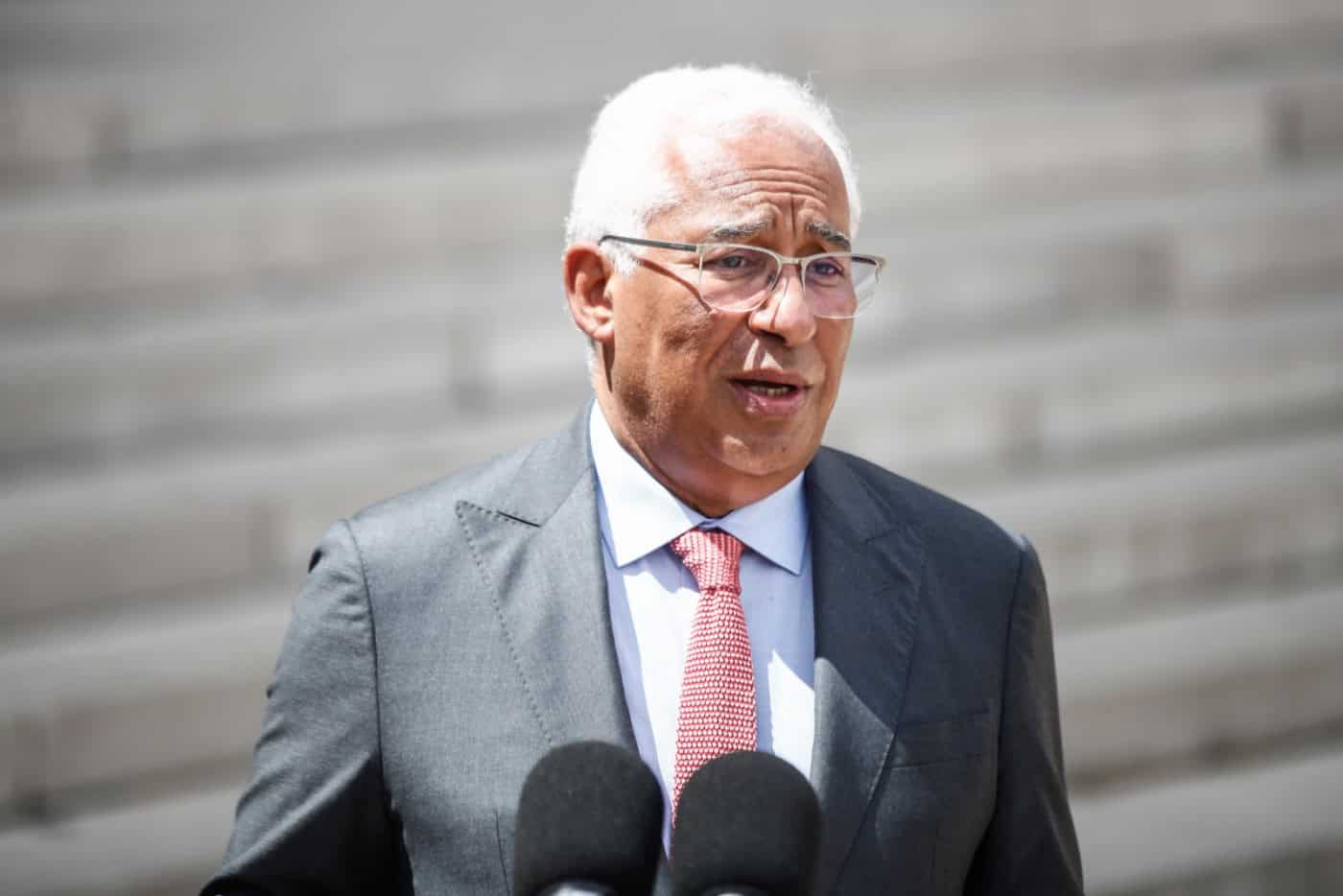 Primeiro-ministro cancela presença nas comemorações do 10 de Junho em Braga e Londres por doença