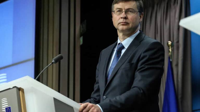 UE congratula-se pelo acordo na OMC sobre pescas, vacinas e segurança alimentar