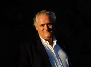 João Luís Barreto Guimarães recebe no sábado Prémio de Literatura DST