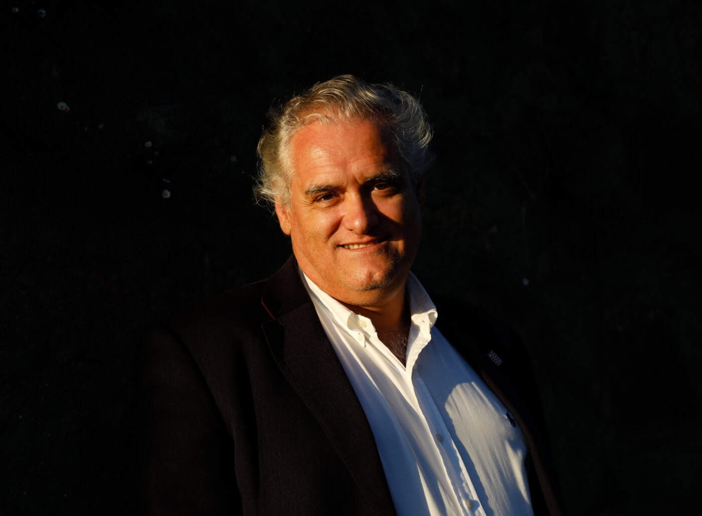 João Luís Barreto Guimarães recebe no sábado Prémio de Literatura DST