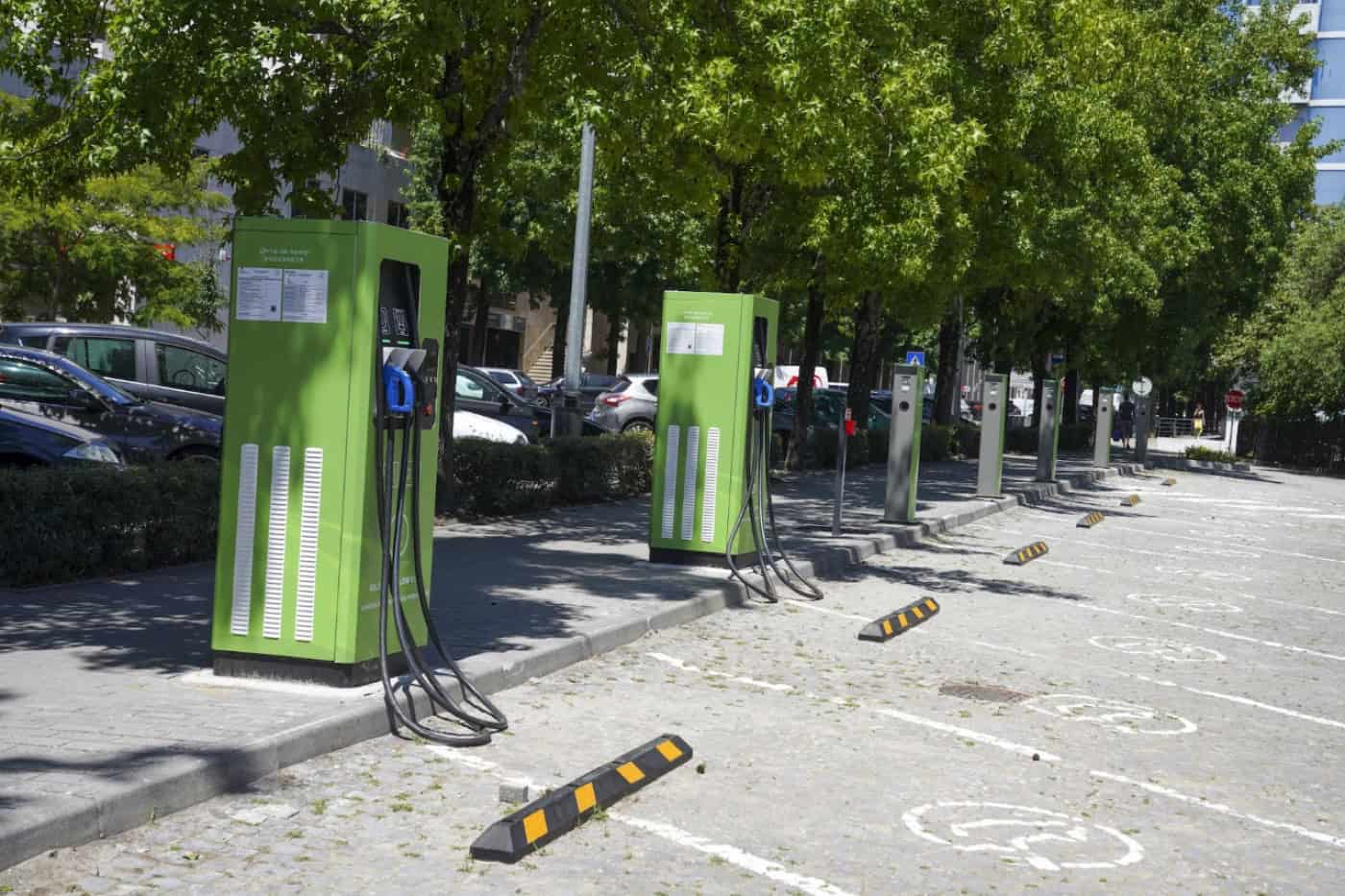 Hub de carregamento de veículos elétricos instalado em Guimarães