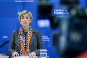 Ministra surpreendida com fecho das urgências de cirurgia pediátrica durante a noite