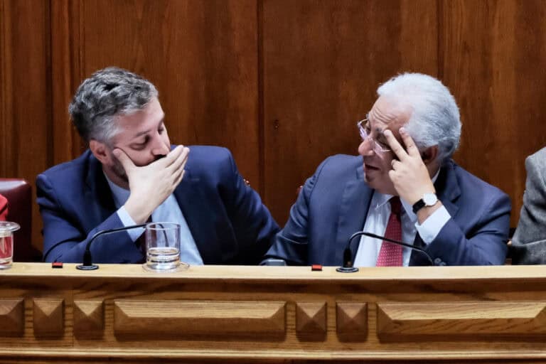 Novo aeroporto: primeiro-ministro pede revogação do despacho de Pedro Nuno Santos