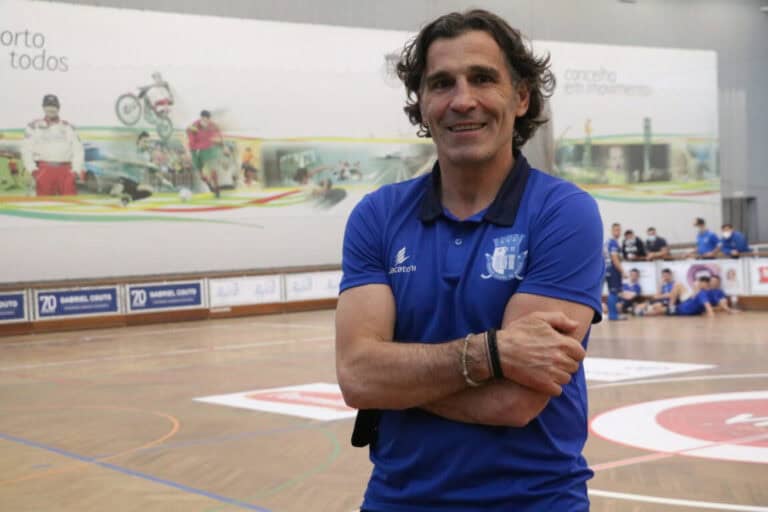 Tó Neves renova por uma temporada com HC Braga