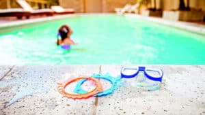 “Menos de um palmo de água é suficiente para o afogamento de uma criança pequena”