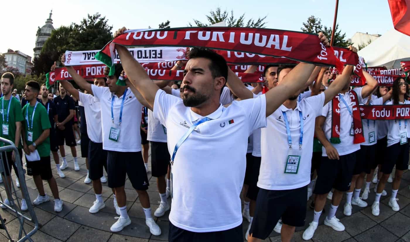Seleções lusas estreiam-se a vencer no Mundial Universitário de Futsal