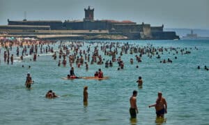 No interior, os termómetros podem chegar aos 39ºC