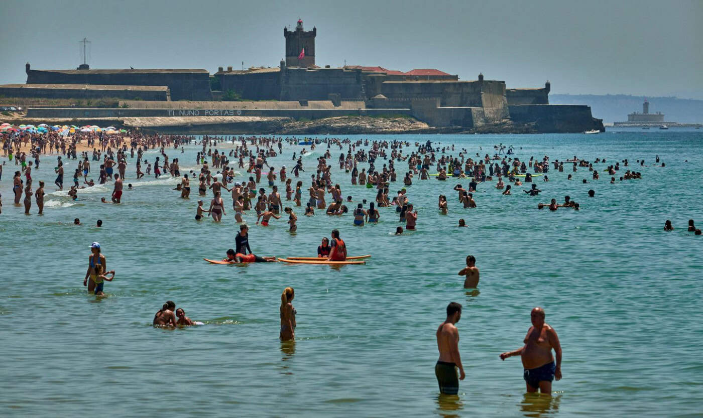 No interior, os termómetros podem chegar aos 39ºC