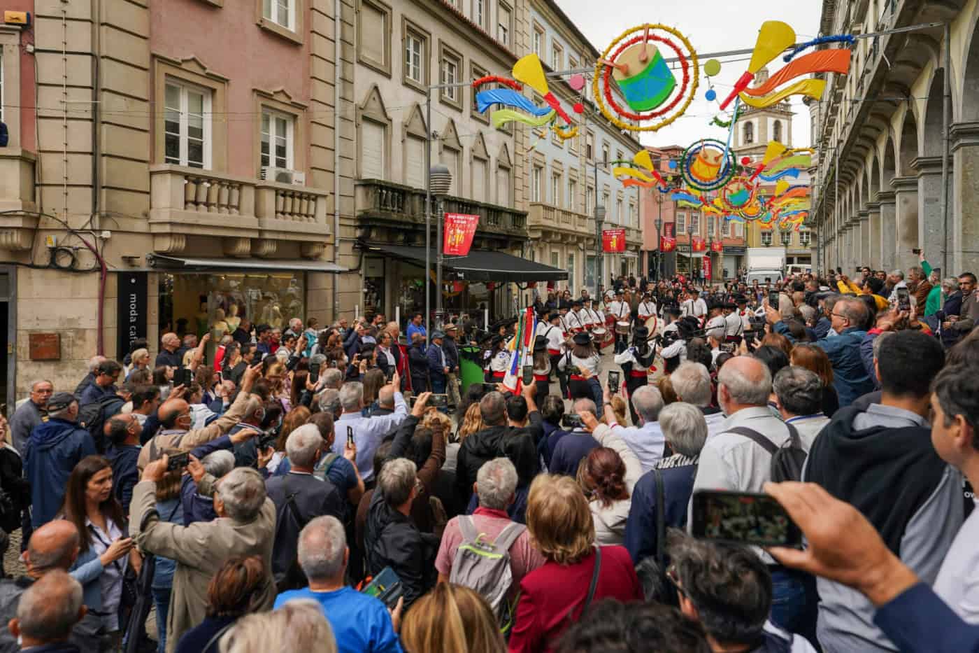 Comércio de Braga fatura mais 24 milhões de euros em junho face a 2019