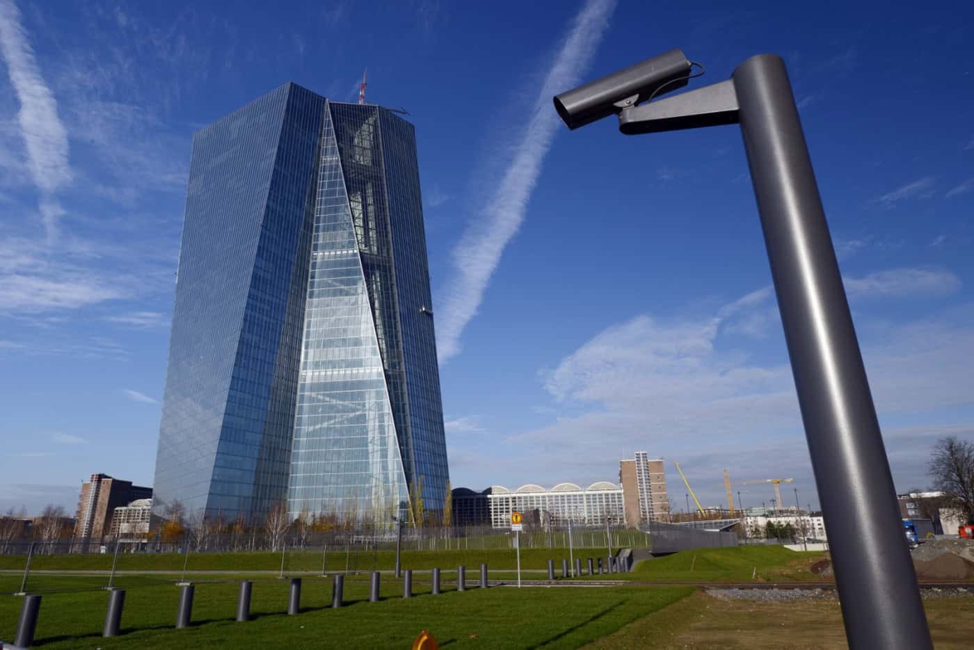 BCE anuncia subida das suas taxas de juro em 50 pontos base