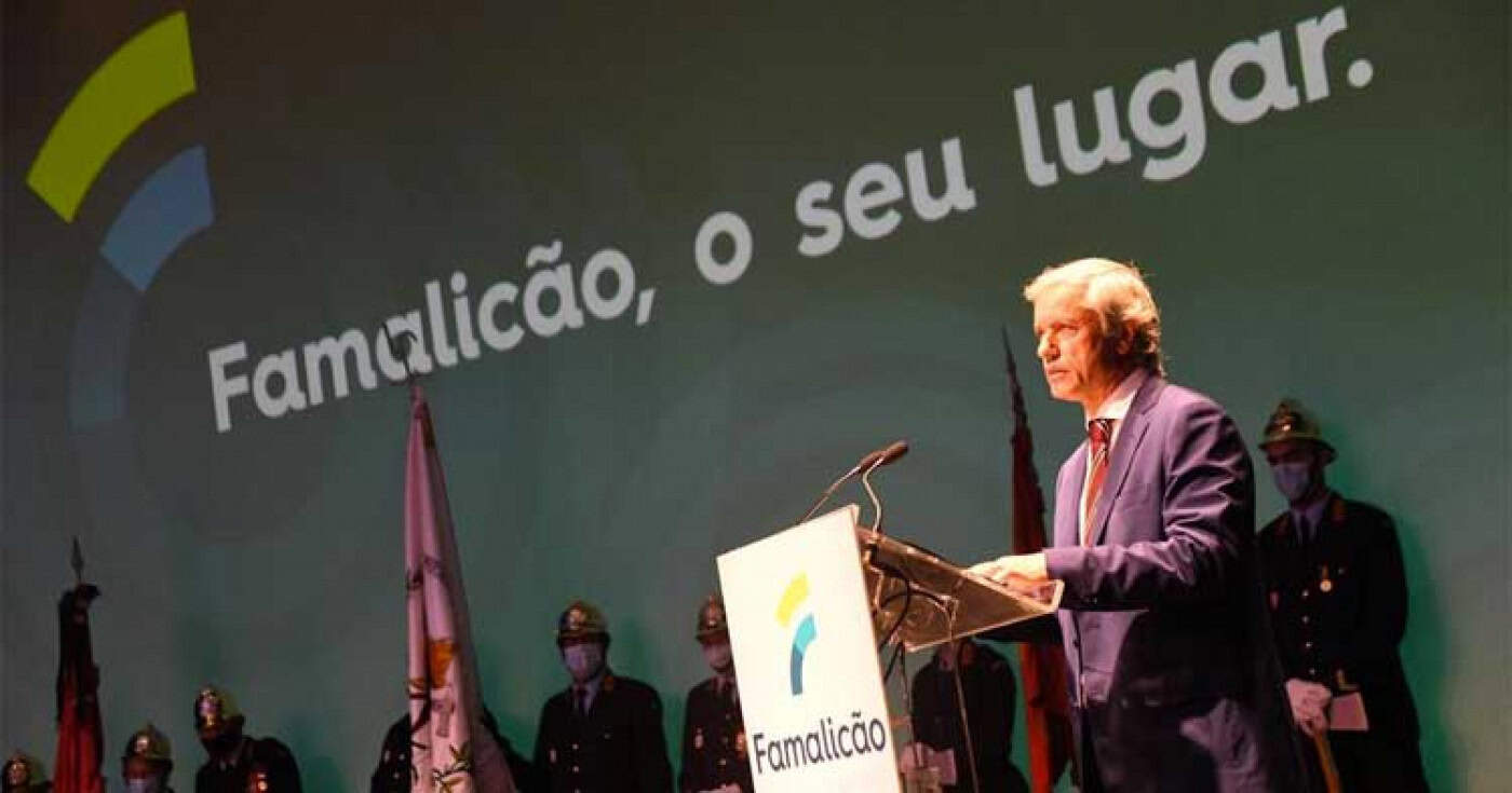 Câmara reconhece “necessidade” do estádio mas não quer “comprometer” cofres municipais