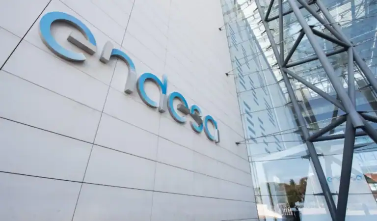 Endesa compromete-se a manter preços contratuais até dezembro