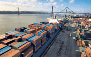 Exportações crescem 31,2% e importações 37,7% no 2º trimestre&nbsp;