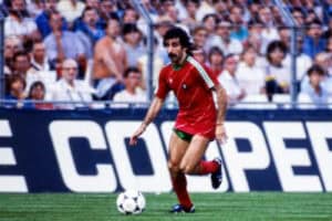 Morreu Fernando Chalana