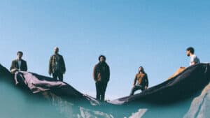 'Limonada' abre com música folk e psicadélica de Omie Wise