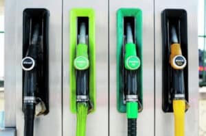 Combustíveis voltam a descer para a semana