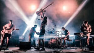 Quadra levam frescura de novos sons ao palco do Limonada