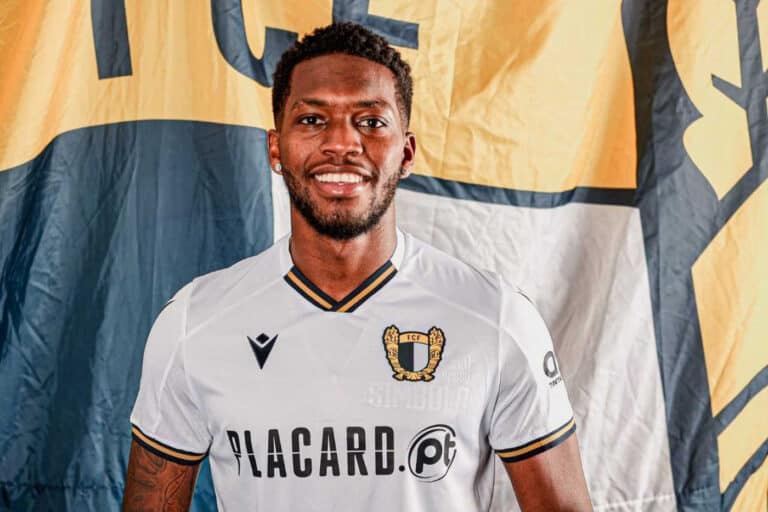 Puma Rodríguez assina por quatro temporadas pelo FC Famalicão