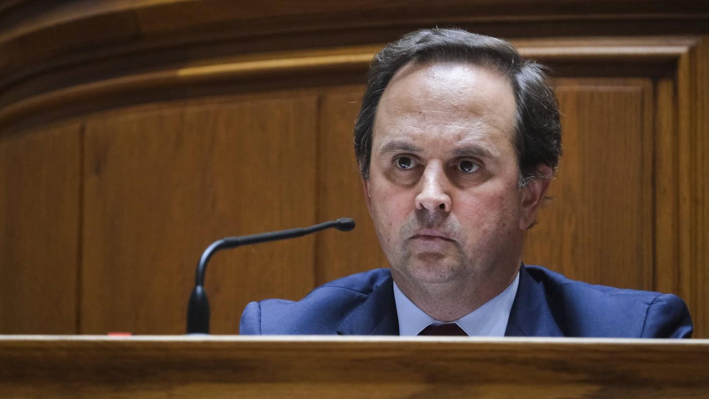 Fernando Medina lamenta a decisão de Sérgio Figueiredo