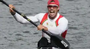 Fernando Pimenta vence 'meias' de K1 500 e está na final