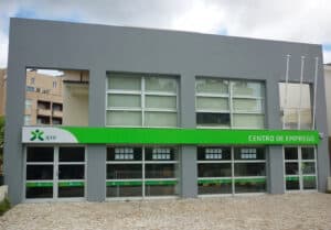 Menos 3800 desempregados no quadrilátero face a julho de 2021