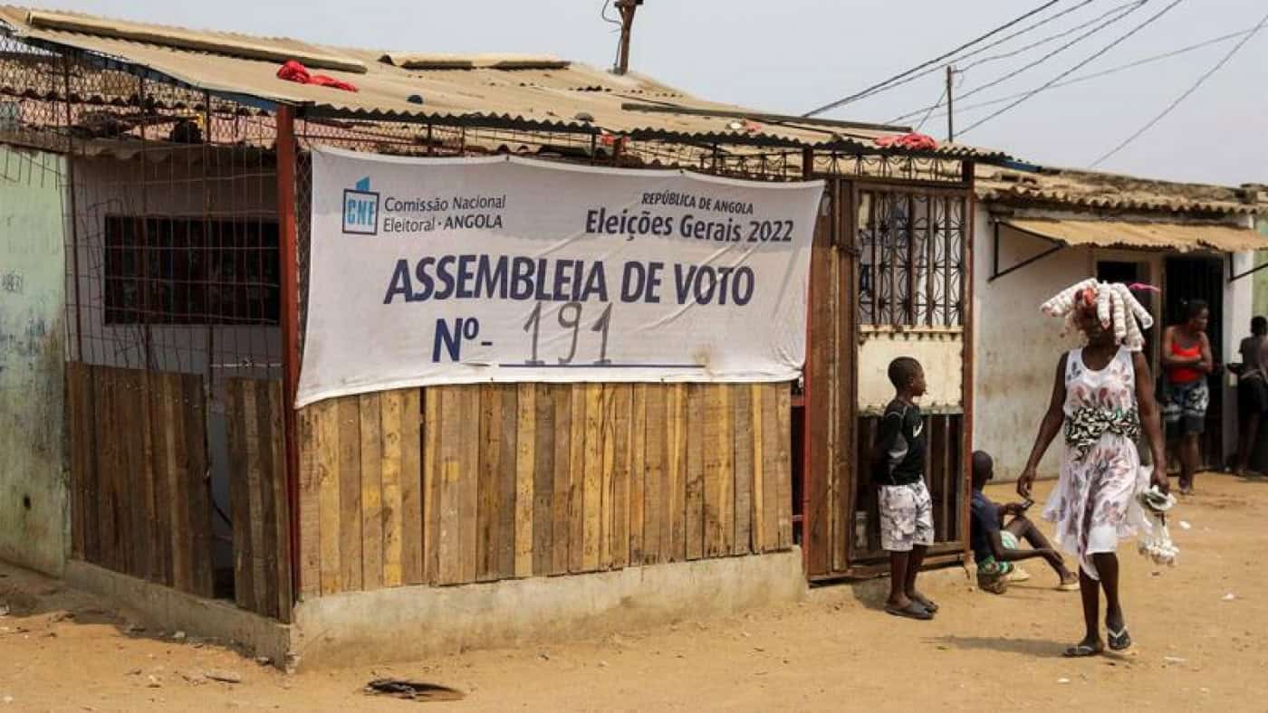 Quase 14,4 milhões de angolanos chamados a votar na eterna disputa eleitoral do país&nbsp;