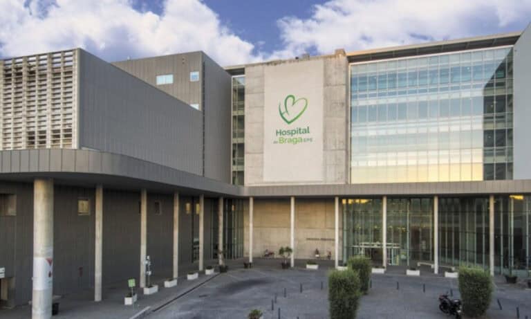 Piloto de helicóptero que caiu em Amares está "estável” nos cuidados intermédios&nbsp;