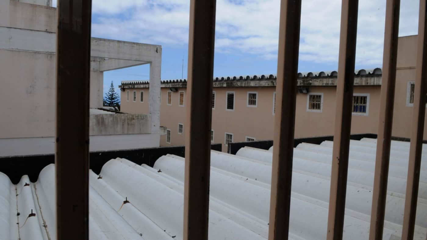 Presidente promulga diploma da instalação de telefones fixos nas celas das prisões