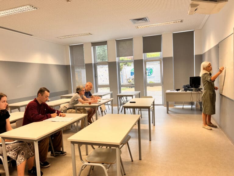 Imigrantes aprendem Português para facilitar integração em Braga