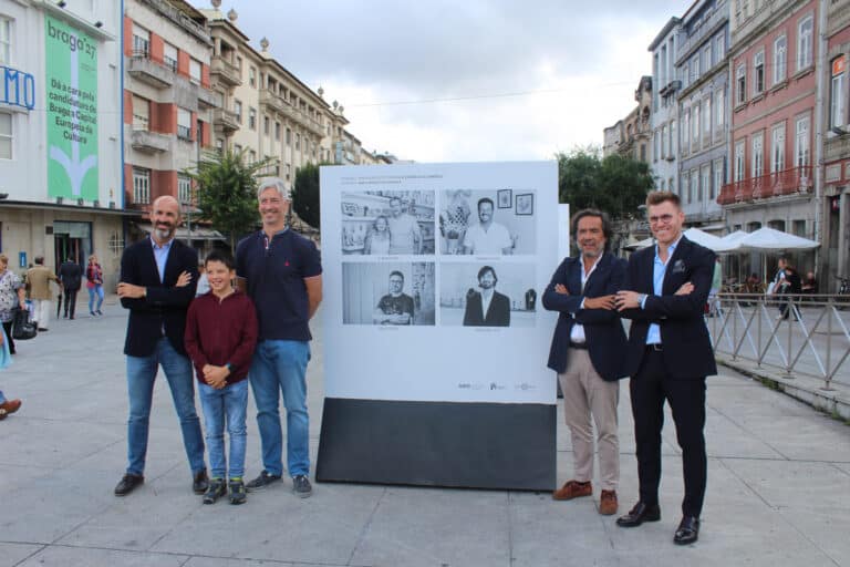 Exposição "A Essência do Comércio" faz tributo ao comércio de rua