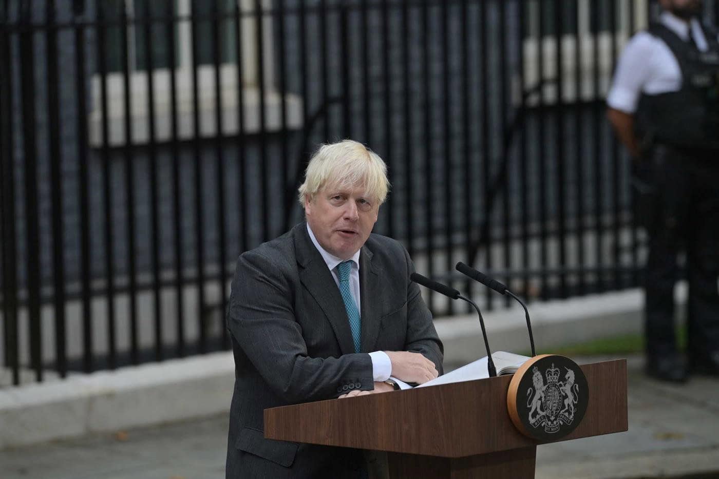 Boris Johnson promete “apoio fervoroso” a sucessora Liz Truss