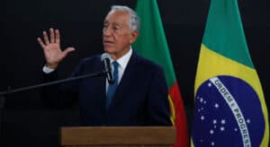 Presidente da República discursa no Congresso brasileiro em comemoração dos 200 anos do Brasil