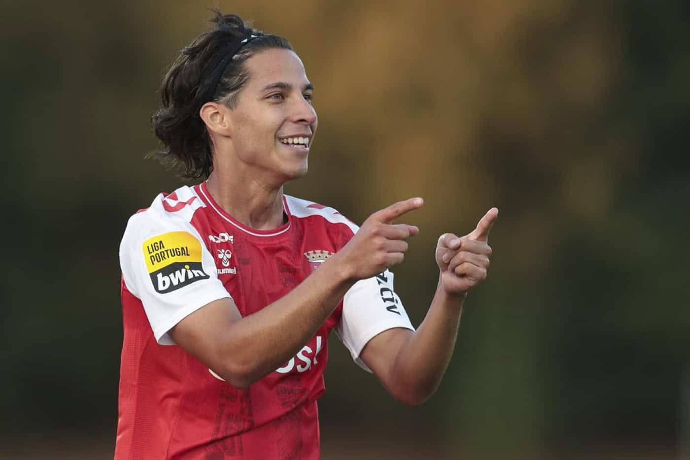 Diego Lainez chamado à seleção do México