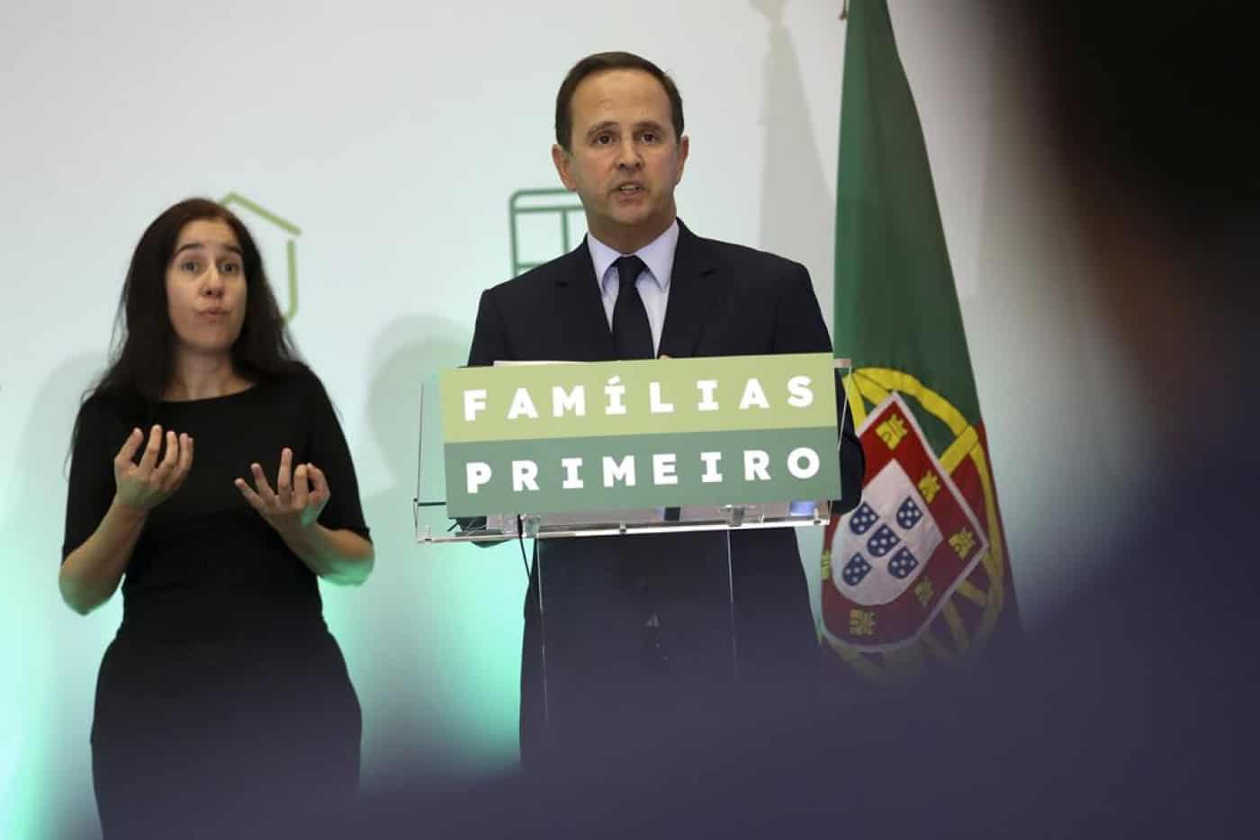 Medina avança que economia vai crescer acima de 6% em 2022