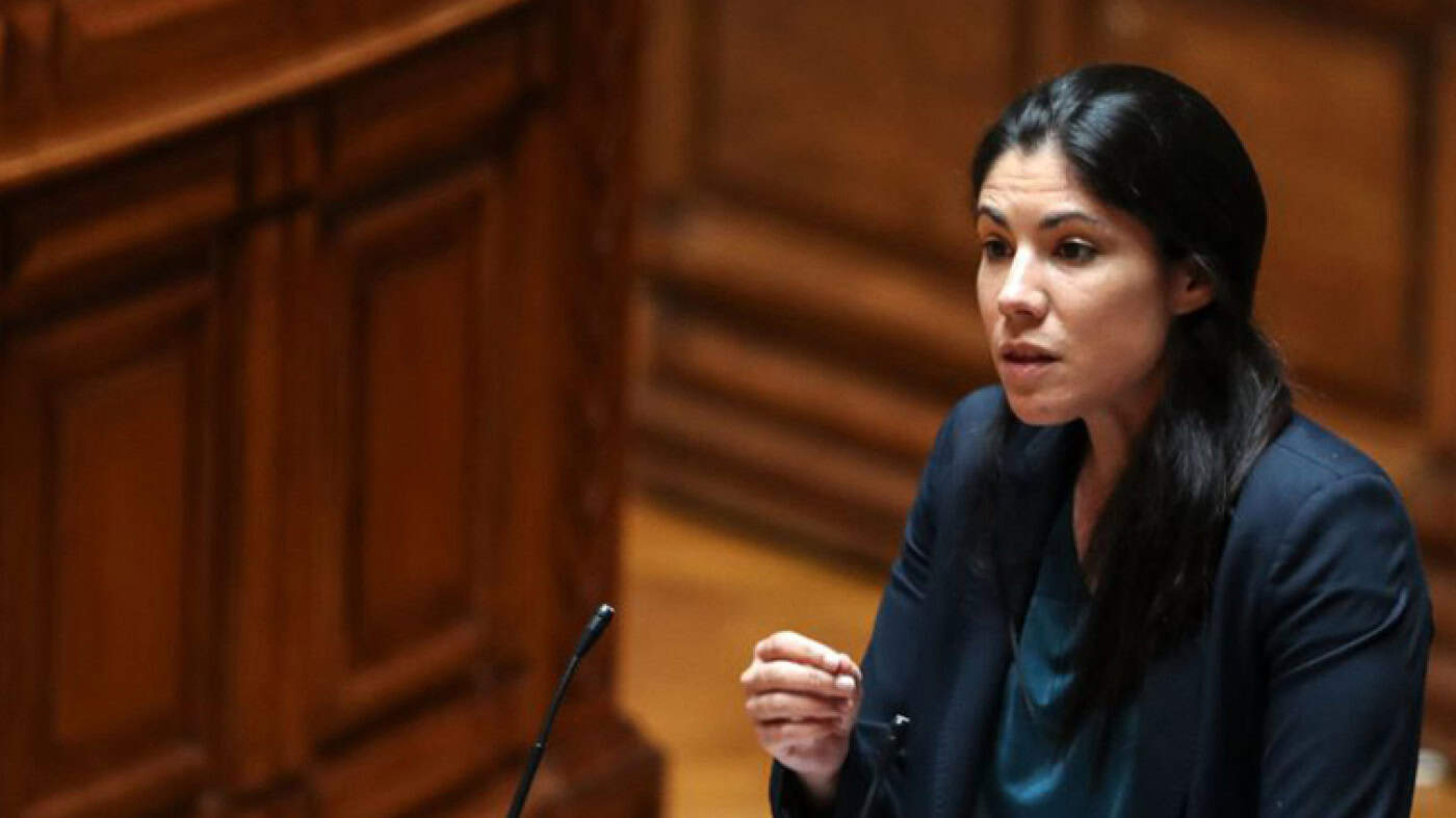 Alojamento. BE acusa o Governo de deixar os universitários abandonados