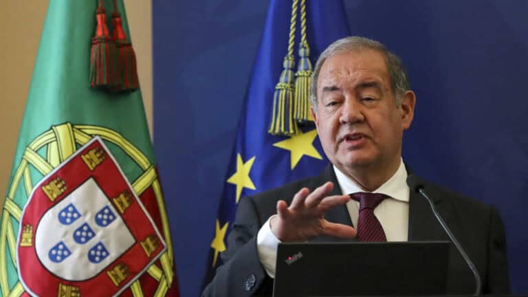 Governo lança linha de crédito de 600 milhões para empresas