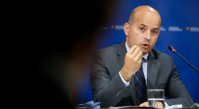Mecanismo Europeu de Estabilidade. Portugal retira candidatura de João Leão