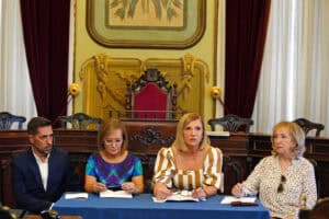 Braga pinta-se de rosa em outubro para sensibilizar para o cancro da mama