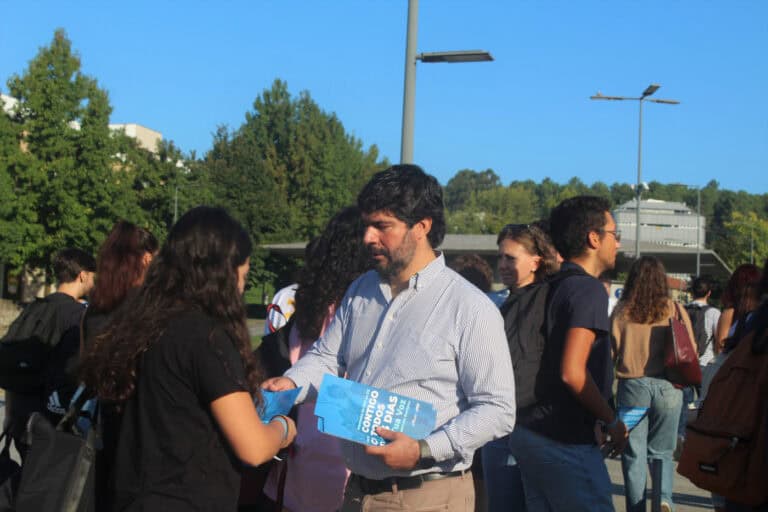 Eurodeputado do PCP pede para “acelerar” construção de residências universitárias