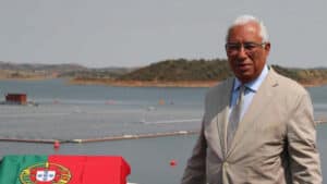 Novo aeroporto. Costa reúne-se sexta-feira com Montenegro&nbsp;