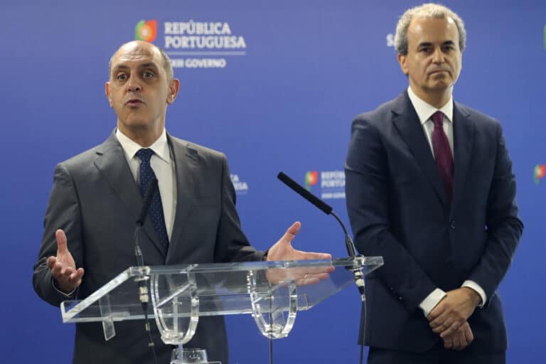 Ministro da Saúde diz que é preciso perceber "com rigor" problemas que afetam maternidades&nbsp;