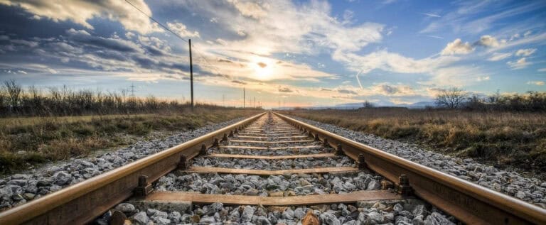 Governo apresenta trajeto da linha de alta velocidade que vai ligar Lisboa, Porto e Vigo&nbsp;